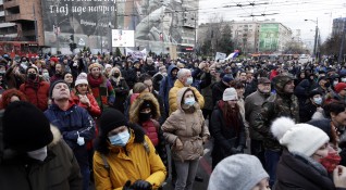 Сръбски екоактивисти разпънаха палатки в центъра на Белград и обещаха