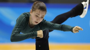 Спортният арбитражен съд КАС допусна руската фигуристка Камила Валиева до