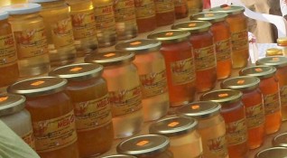 Очаква се българският мед да поскъпне най малко с 10