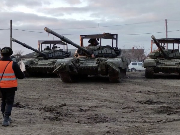 Натрупването на руски сили в близост до украинската граница продължава
