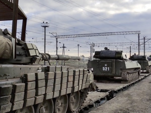 Русия обяви днес, че редица нейни военни части се връщат
