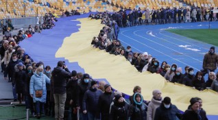 Снимка БГНЕСУкрайна отбелязва Деня на единството обявен преди два дни