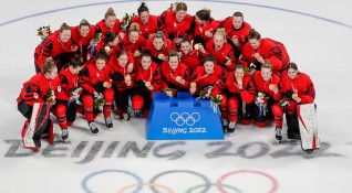 Хокеистките на Канада спечелиха олимпийската титла на зимните олимпийски игри