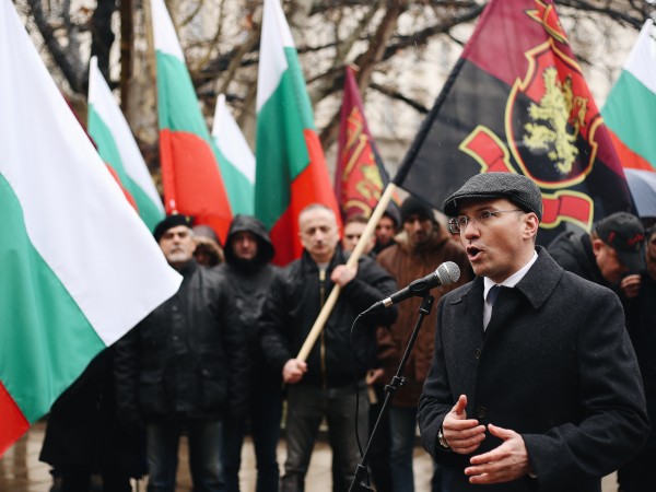 ВМРО организира днес протестно автошествие в София срещу цените на