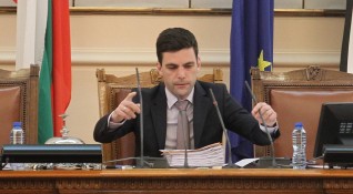Депутатите ще излязат с обща декларация след като снощи Русия