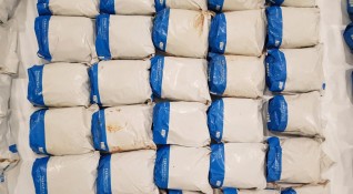 Митнически служители в Косово заловиха 83 5 кг хероин на граничен