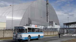 Руски военнослужещи са превзели АЕЦ Чернобил Това алармира президентът на