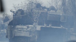 Руските въоръжени сили блокираха южните украински градове Херсон и Бердянск