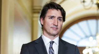 Канада ще забрани вноса на руски петрол заяви канадският премиер