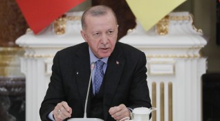 Президентът на Турция Реджеп Тайип Ердоган призова отново за прекратяване