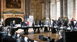 Започва двудневна среща на евролидерите във Версай в разговорите ще