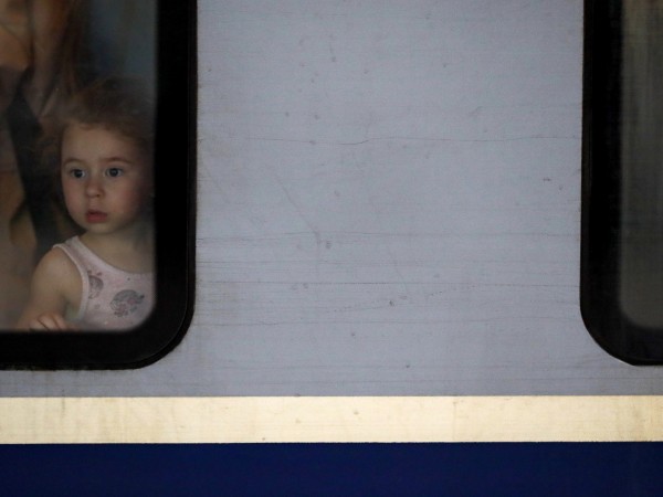 Над един милион деца са напуснали Украйна за по-малко от