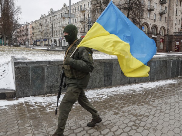 Министърът на отбраната на Украйна заяви, че повече от 200