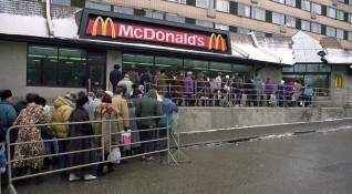 Когато McDonald s отвори врати в Москва за първи път това