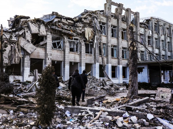 Обсадени и непрекъснато обстрелвани градове, разрушени болници - руската армия