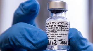 България продължава да дарява ваксини срещу коронавируса заради слабия интерес