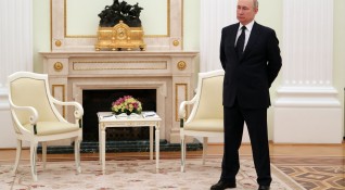 Руският президент Владимир Путин предупреди че Западът може да направи