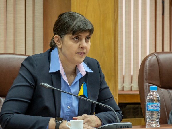 Правосъдният министър Надежда Йорданова обясни, че е говорила с европейския