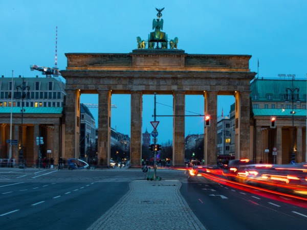 Германското правителство смята да изтегли заем от най-малко 200 млрд.