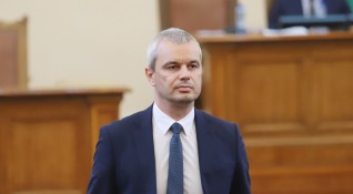 Според лидера на Възраждане Костадин Костадинов арестът на бившия премиер