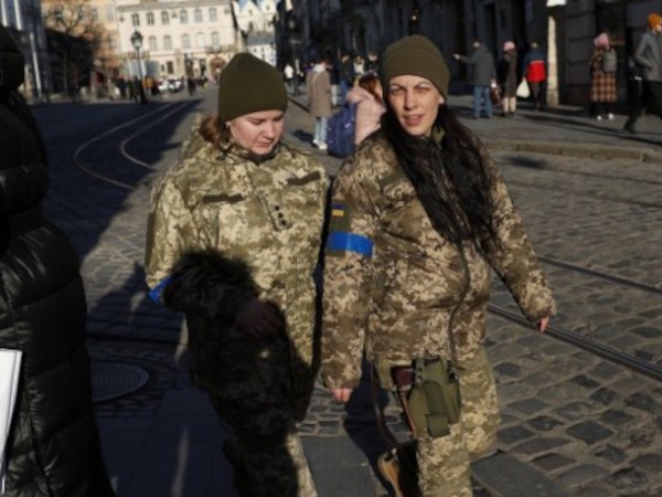 Войната в Украйна продължава вече 23-и ден. Сирени огласиха тази