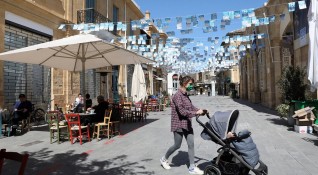 В Кипър ще започне поставяне на четвърта доза ваксина срещу