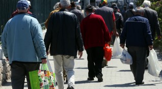 Търговските вериги в Гърция наложиха ограничения върху количеството на стоки