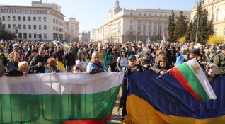Музиканти се солидаризират с Украйна предаде БГНЕС В неделя следобед