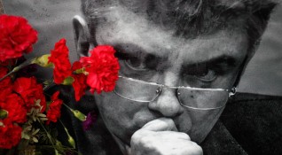 Руският опозиционен политик Борис Немцов e следен от агент свързан