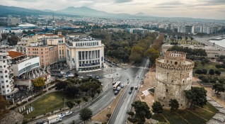 Очаква се всички мерки срещу разпространението на COVID 19 в Гърция