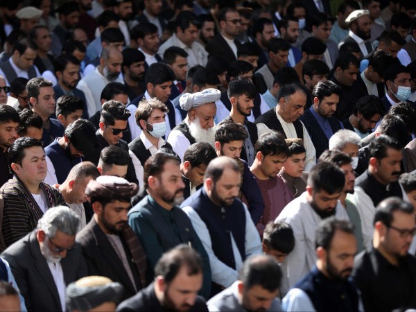 Талибаните са инструктирали всички правителствени служители в Афганистан да си
