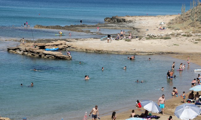 Кипър стартира туристическия сезон