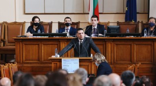 ГЕРБ отрече обвиненията на премиера Кирил Петков че сделката за