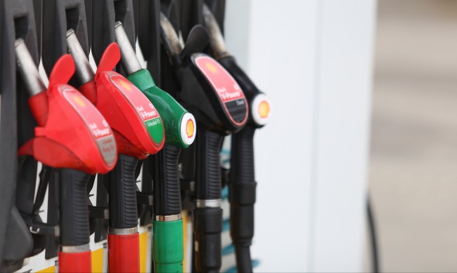 Бензинът по-скъп с 25% от началото на годината