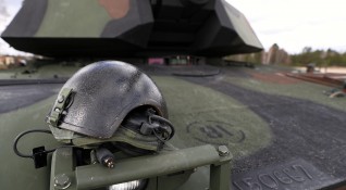 Русия съобщи за ракетен удар в Житомирска област по резерв