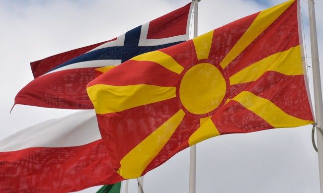 Важна оставка в македонското правителство