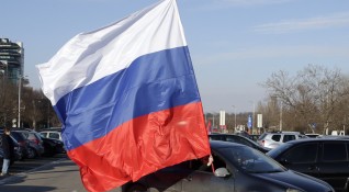Русия обяви че отпраща голяма група полски дипломати съобщи ТАСС Новината