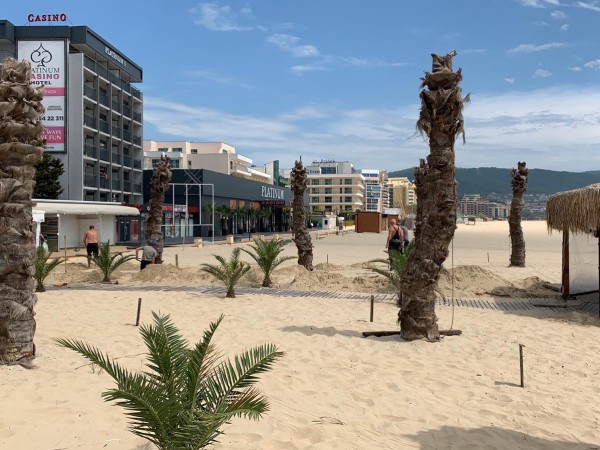 Хотелиери в Слънчев бряг настояват час по-скоро да се отворят
