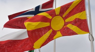 Дори при промяна на правителството Северна Македония ще продължи да