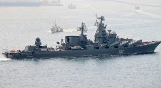Крайцерът Москва флагманът на руския флот потъна в Черно