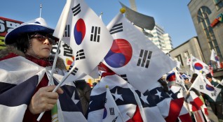 Правителството на Южна Корея обяви че е приело споразумение за