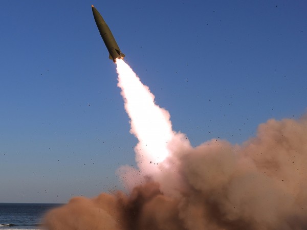 Японската страна смята, че Северна Корея е изстреляла няколко ракети
