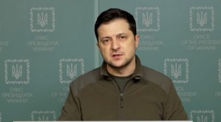Украинският президент Володимир Зеленски заяви че вижда масирано струпване на