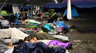 Гръцкият съвет за бежанците ГСБ заяви че в понеделник е