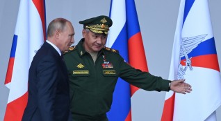 Русия е превзела Мариупол докладва на Владимир Путин министърът на