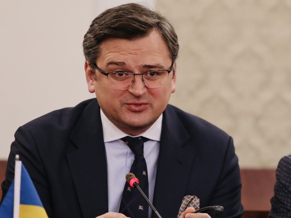 Министърът на външните работи Дмитро Кулеба заяви, че е в
