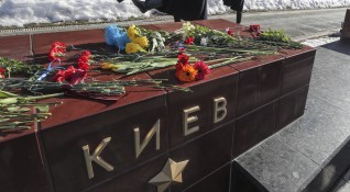 Сирените предупреждаващи за опасност са звучали в украинската столица над