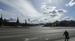 Русия обяви отпращането на трима шведски дипломати съобщи ТАСС Това