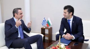 Гърция ще предложи помощ на България след спирането на руските