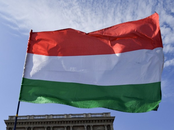 Европейската комисия изпрати уведомително писмо до Унгария с предупреждение, че